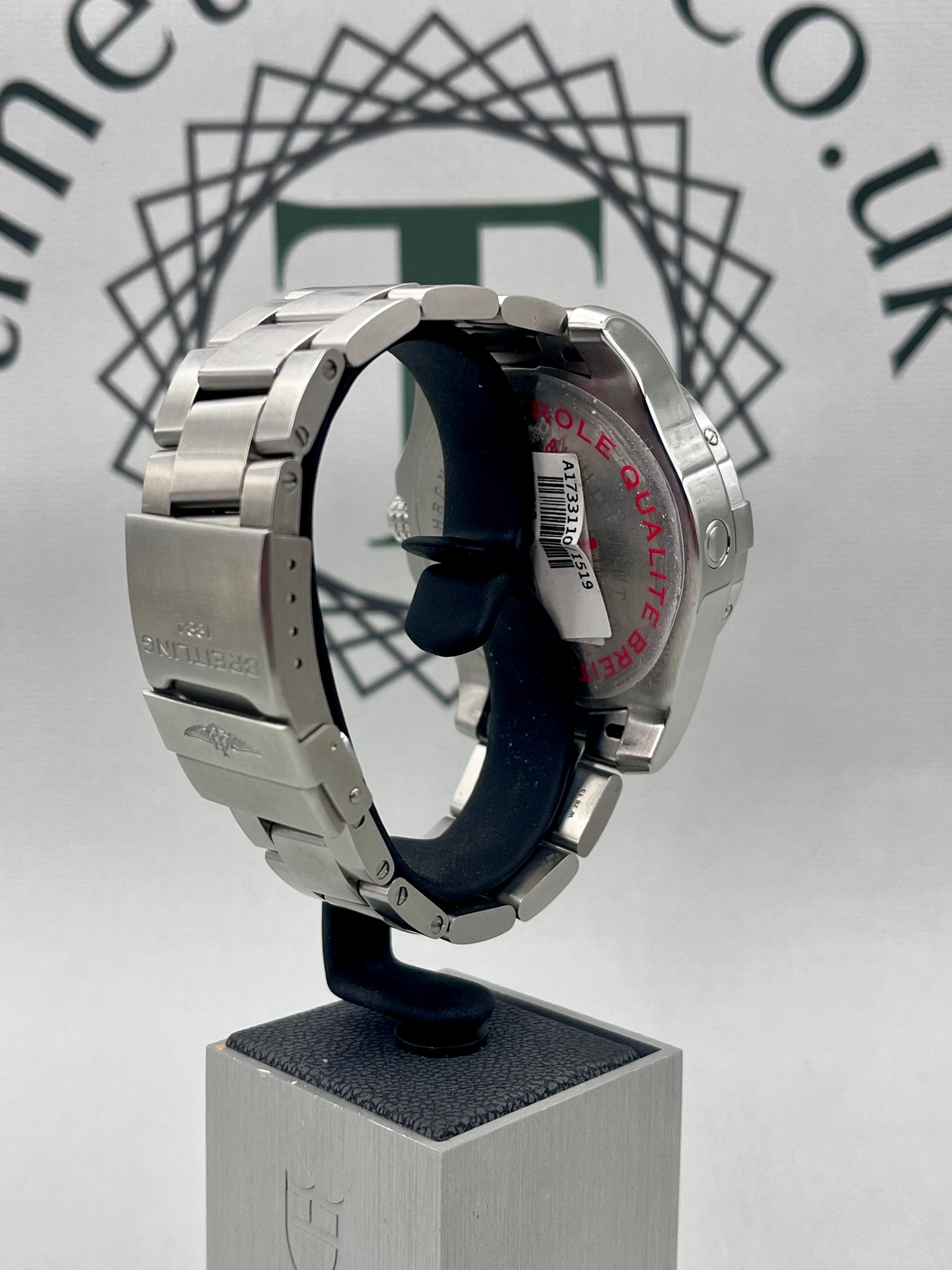 Breitling Avenger II Seawolf A17331 45mm Rubber & Steel Straps Immaculate