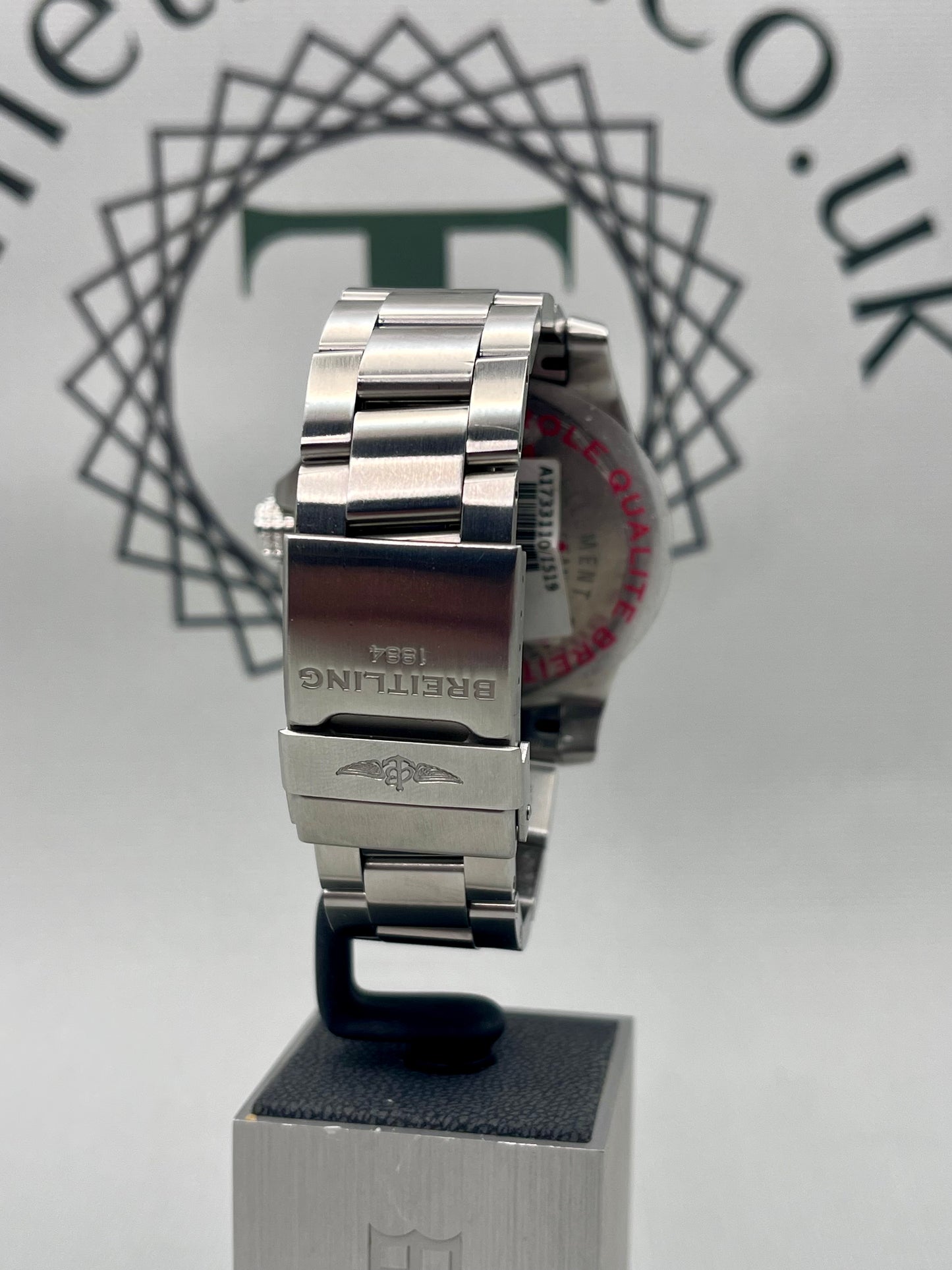 Breitling Avenger II Seawolf A17331 45mm Rubber & Steel Straps Immaculate