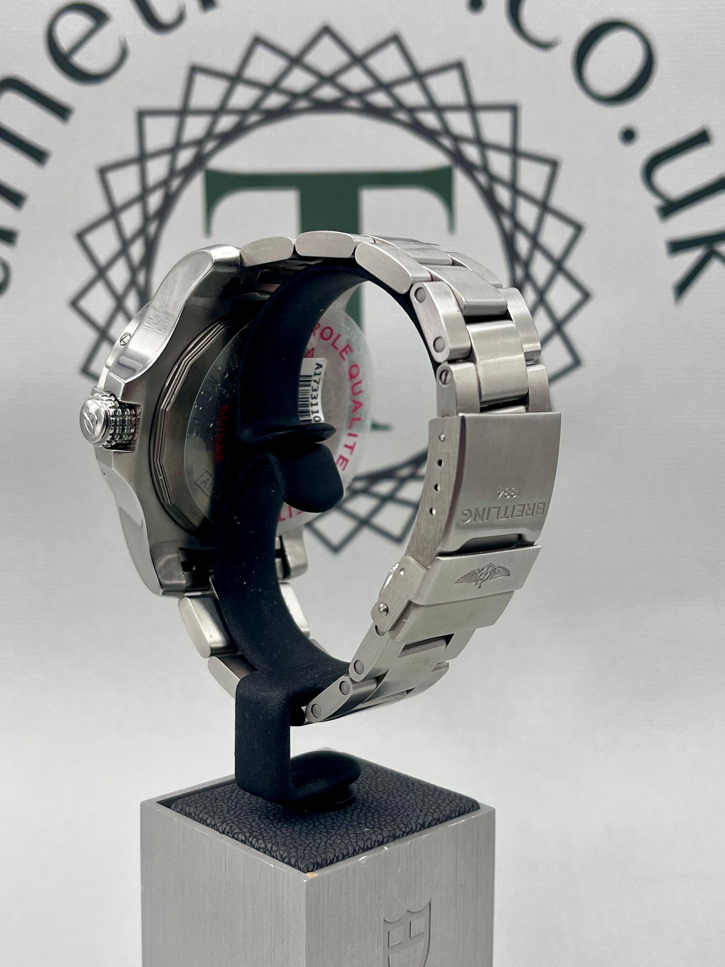 Breitling Avenger II Seawolf A17331 45mm Rubber & Steel Straps Immaculate