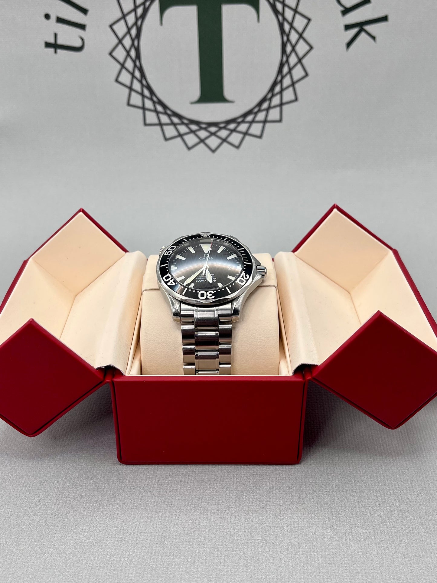 Omega Seamaster 300m 'Peter Blake' 2254.50 Automatic - Please read description