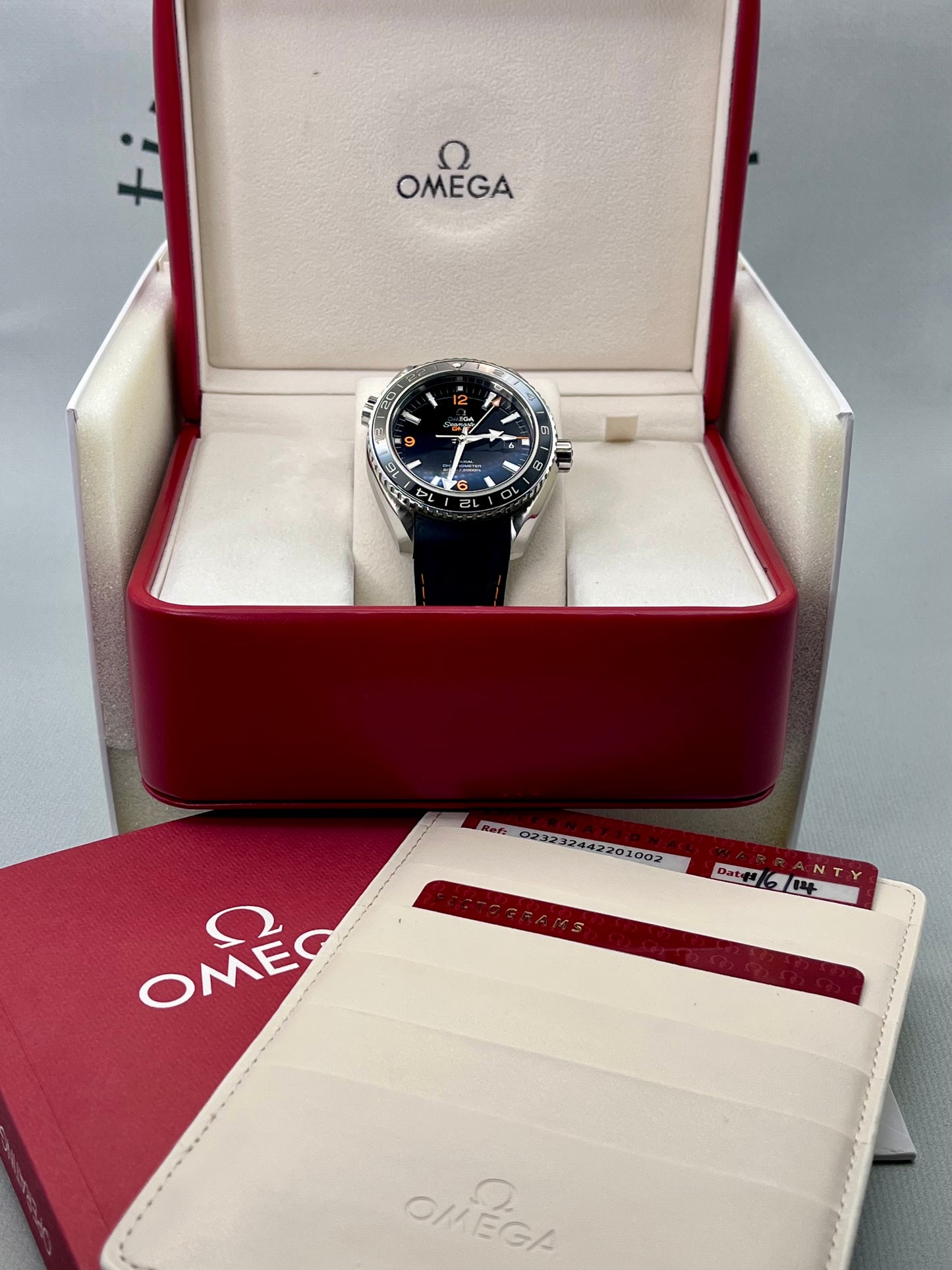 Omega Seamaster Planet Ocean GMT 232.32.44.22.01.002 43.5mm Full Set