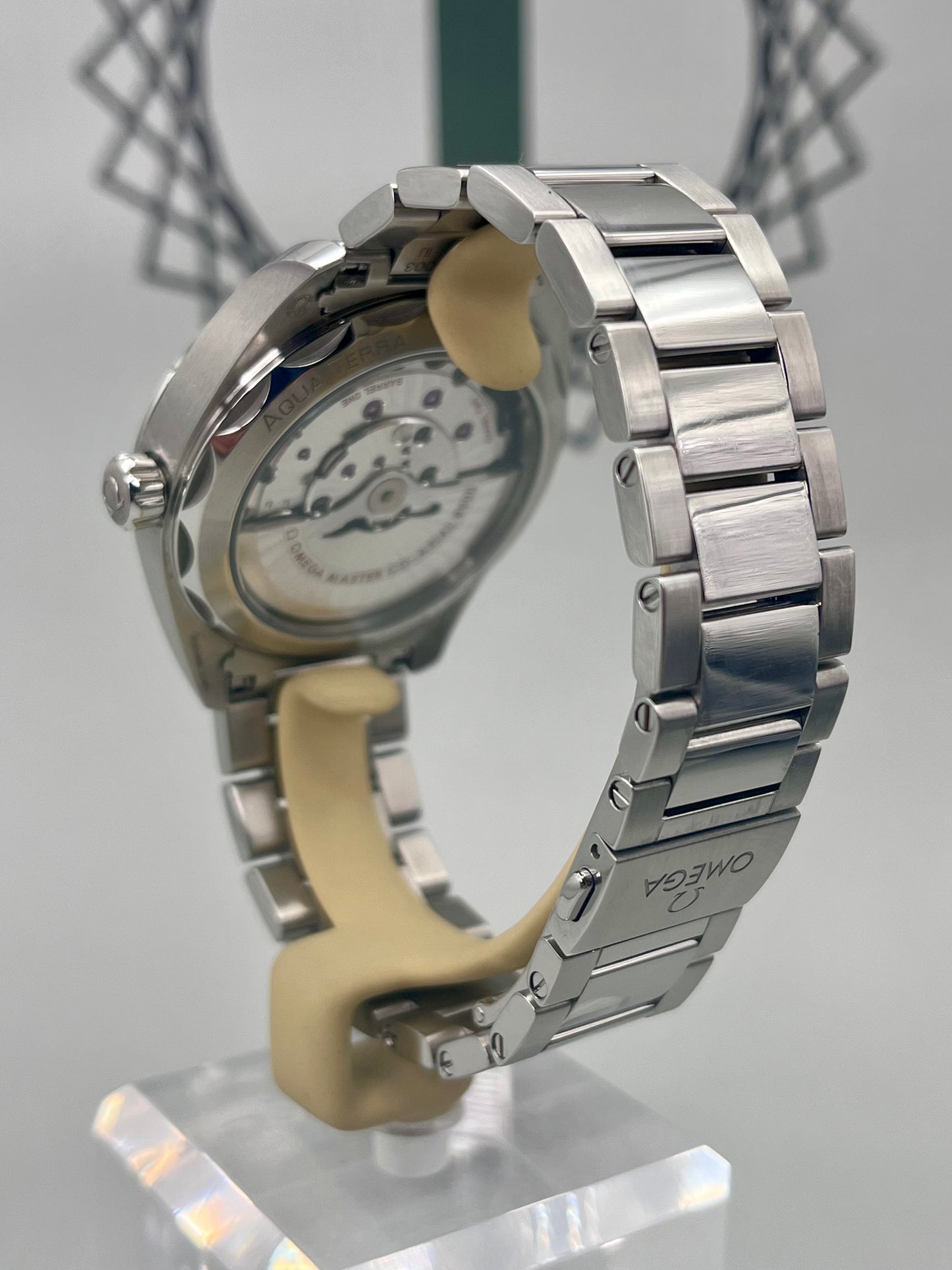 Dec 2022 Omega SeaMaster AquaTerra Green 41mm 220.10.41.21.10.001 Auto