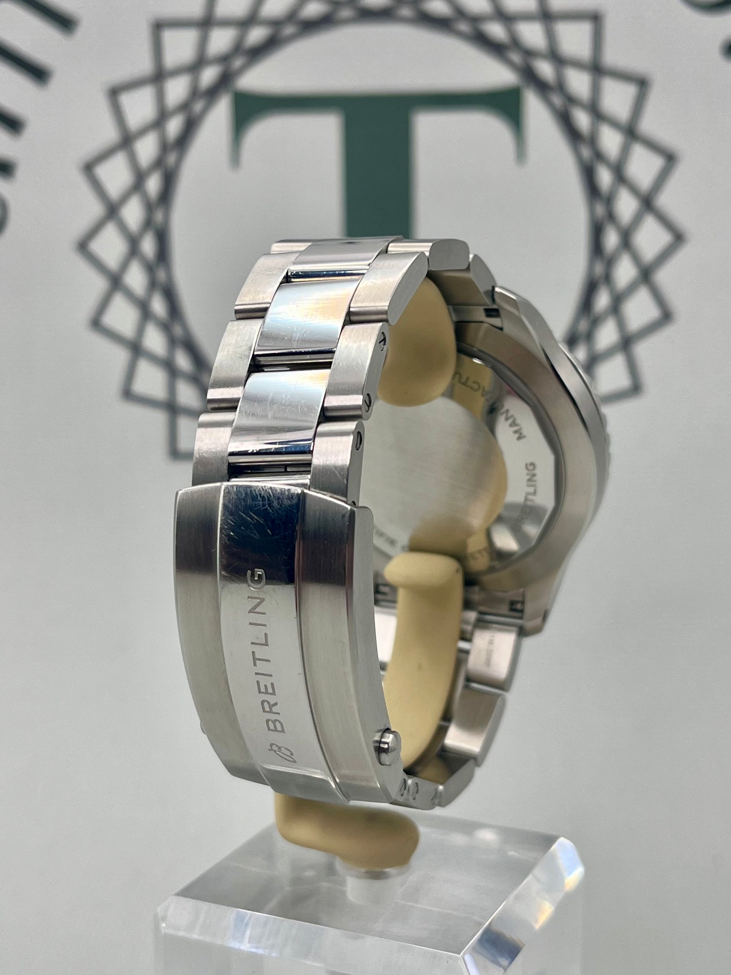 Breitling Superocean Automatic 44mm Turquoise A17376 Full Set
