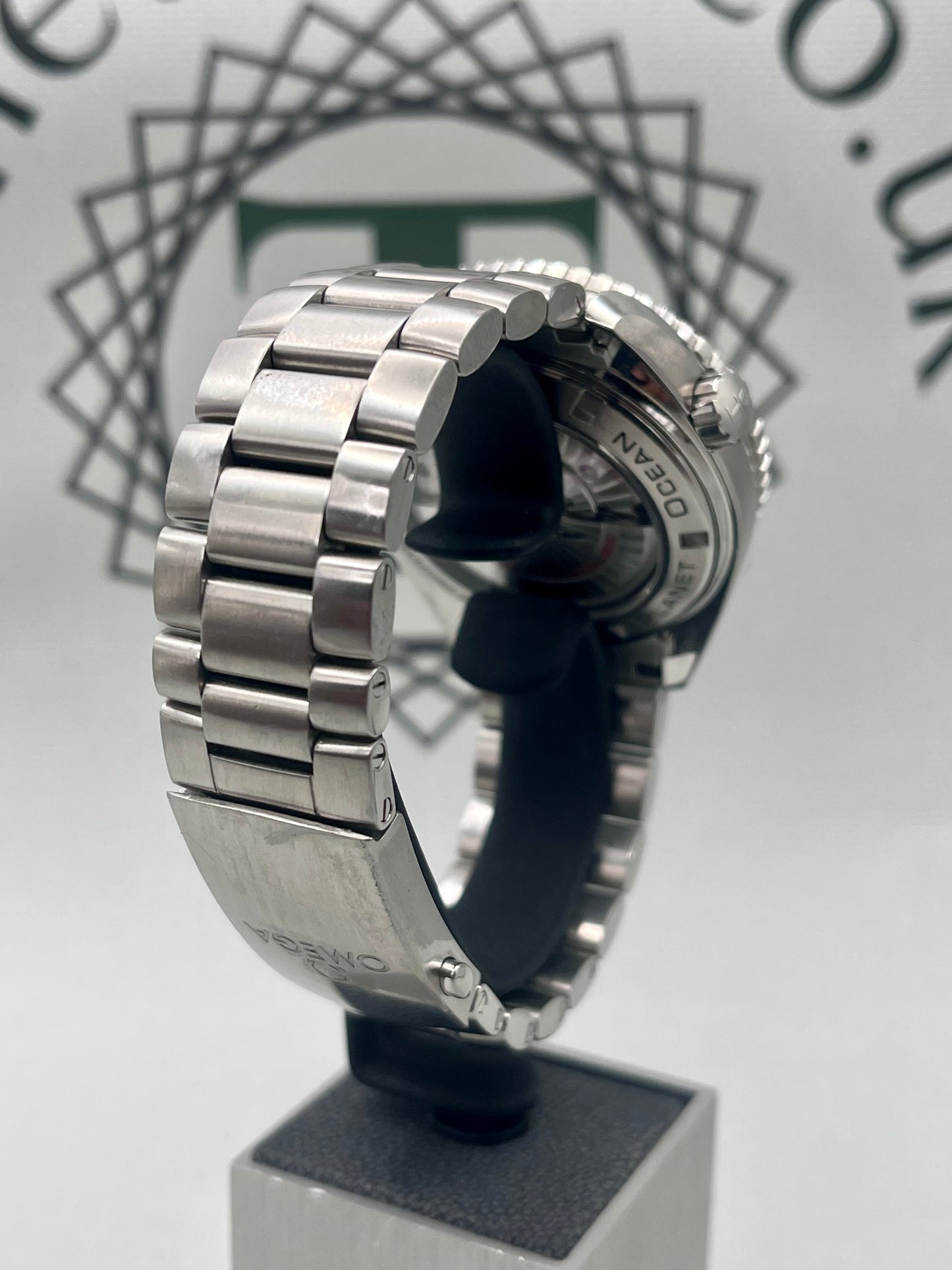 Omega SeaMaster Planet Ocean 600m 45mm 232.30.46.21.01.001 Full Set