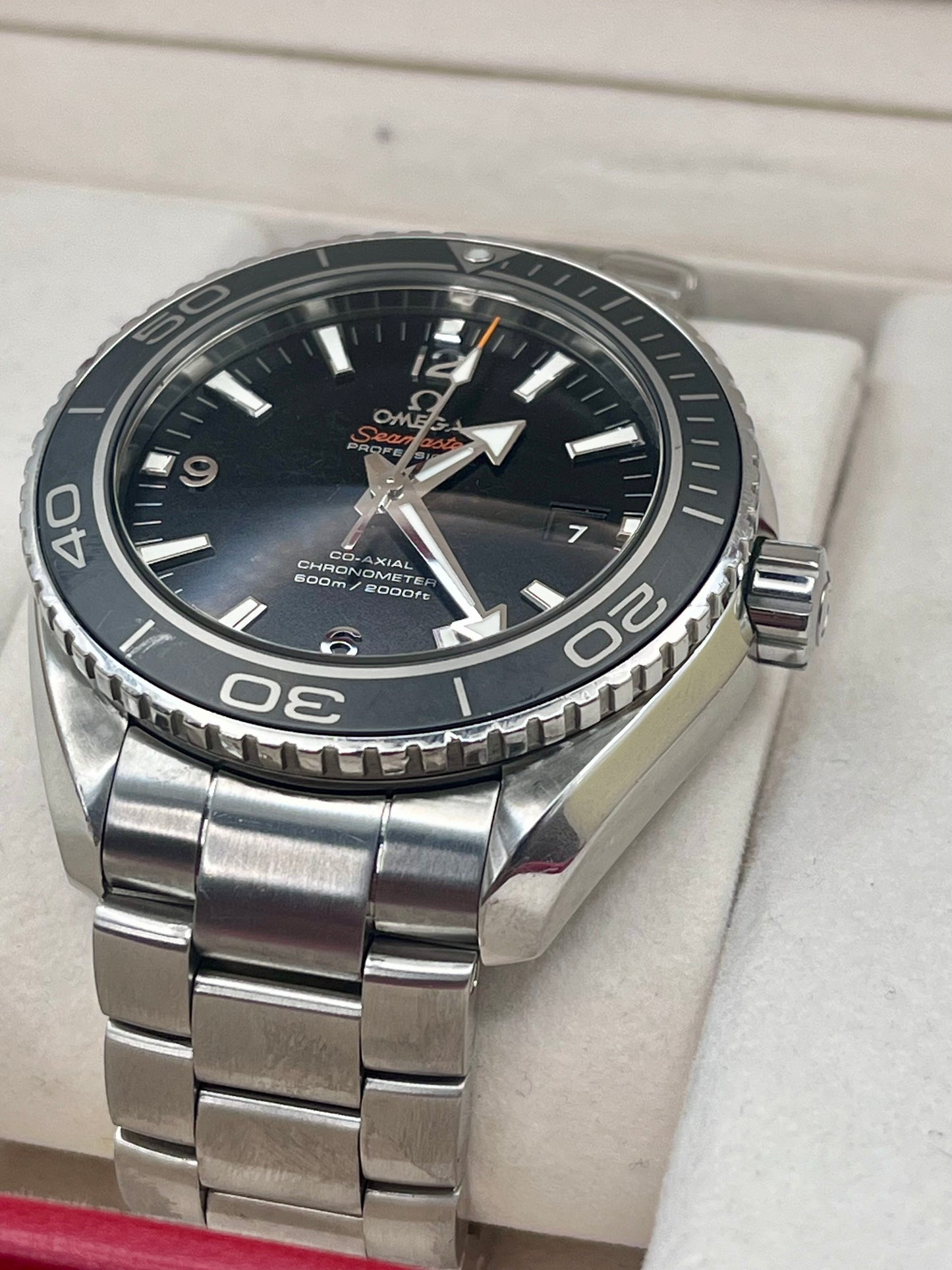 Omega SeaMaster Planet Ocean 600m 45mm 232.30.46.21.01.001 Full Set