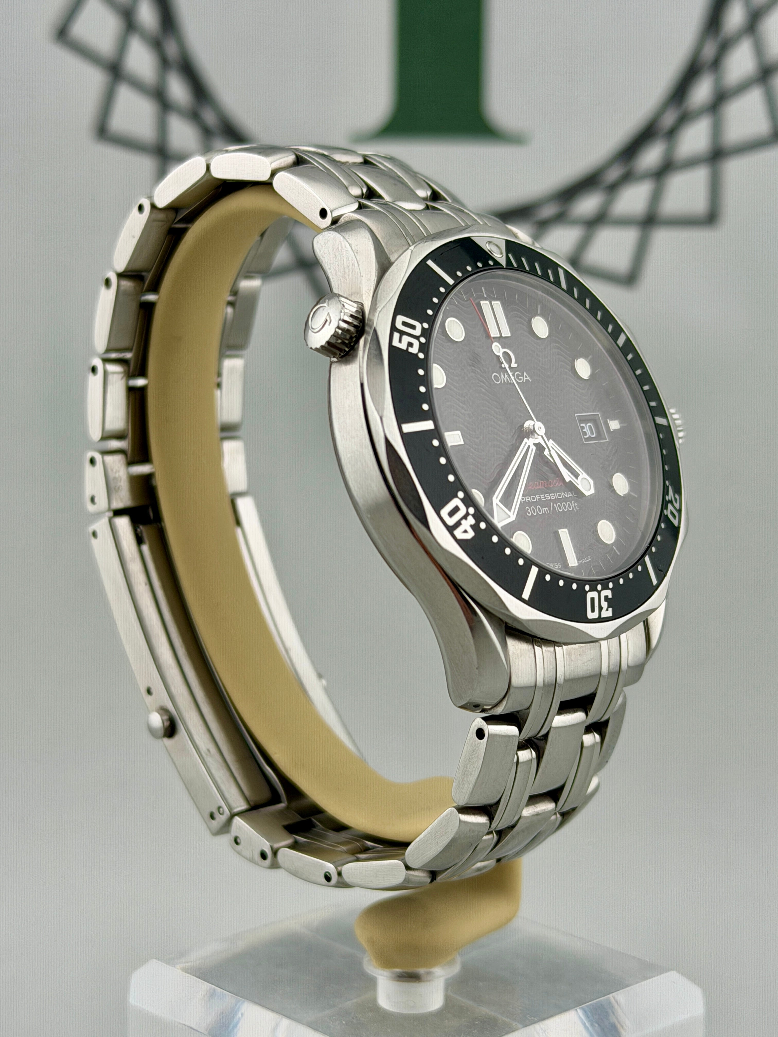 Omega Seamaster Diver 300 Quartz 41mm 212.30.41.61.01.001 Full Set