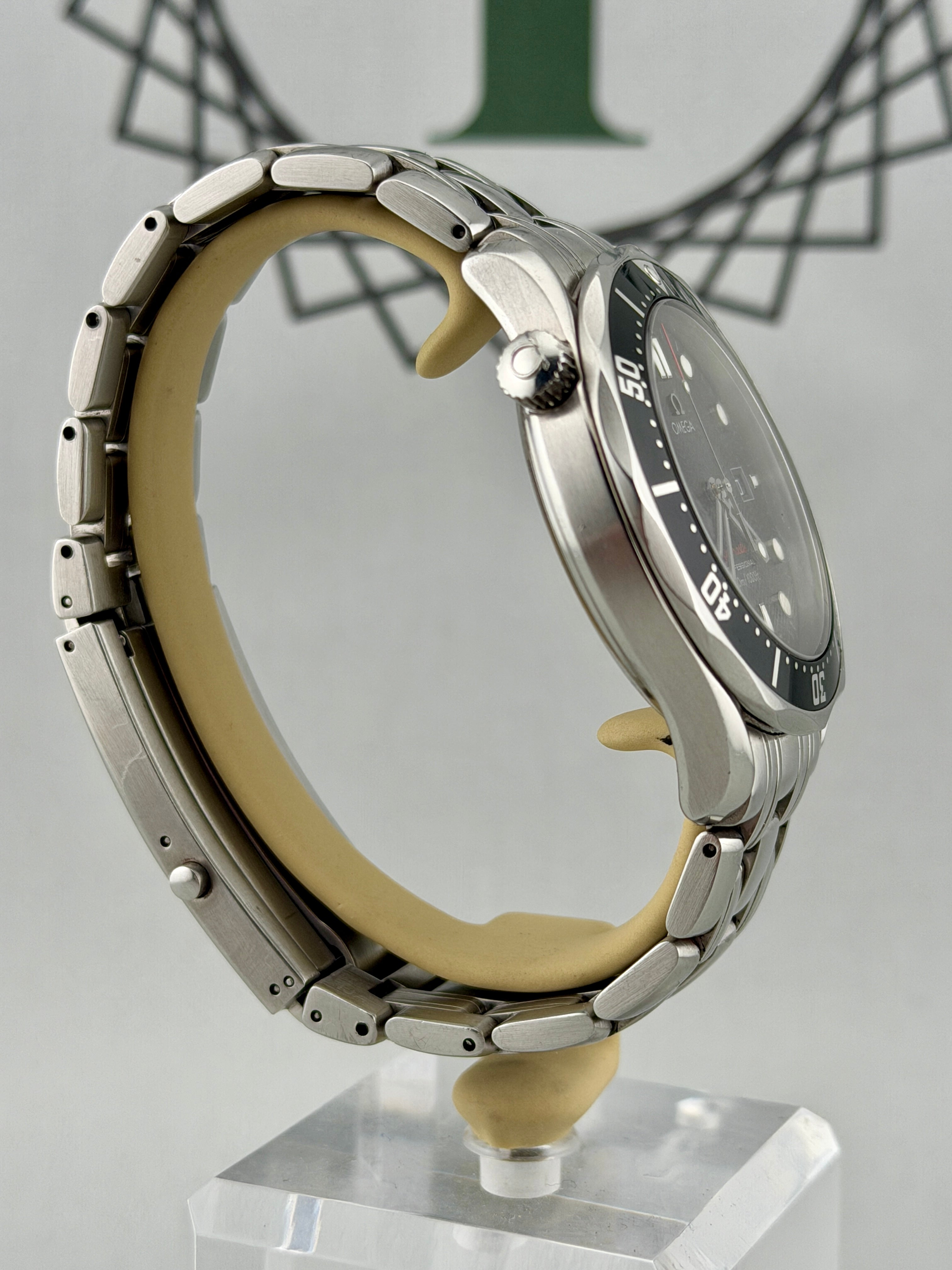 Omega Seamaster Diver 300 Quartz 41mm 212.30.41.61.01.001 Full Set