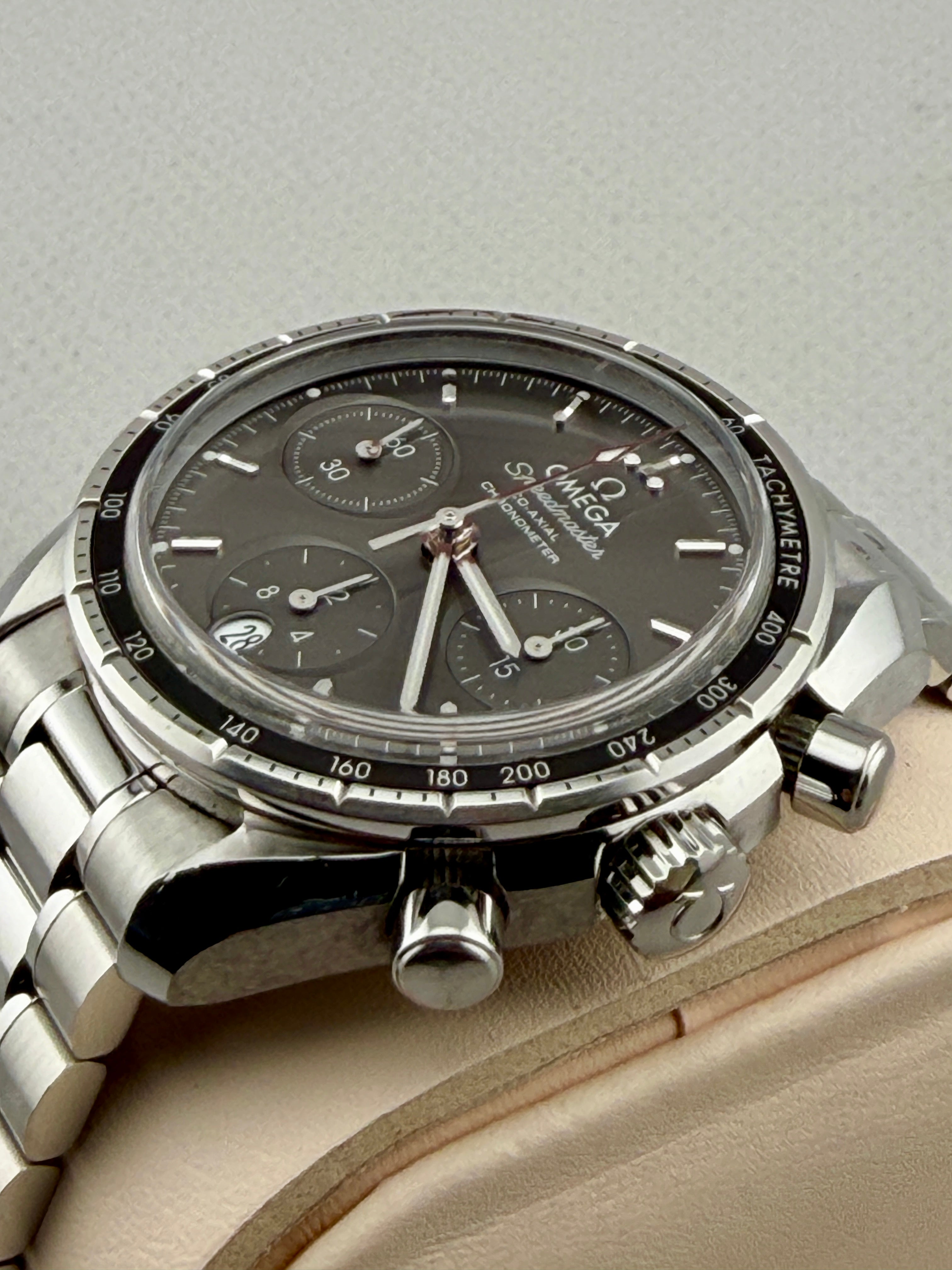 2023 Omega Speedmaster 324.30.38.50.06.001 38mm Chrono Full Set PX Welcome