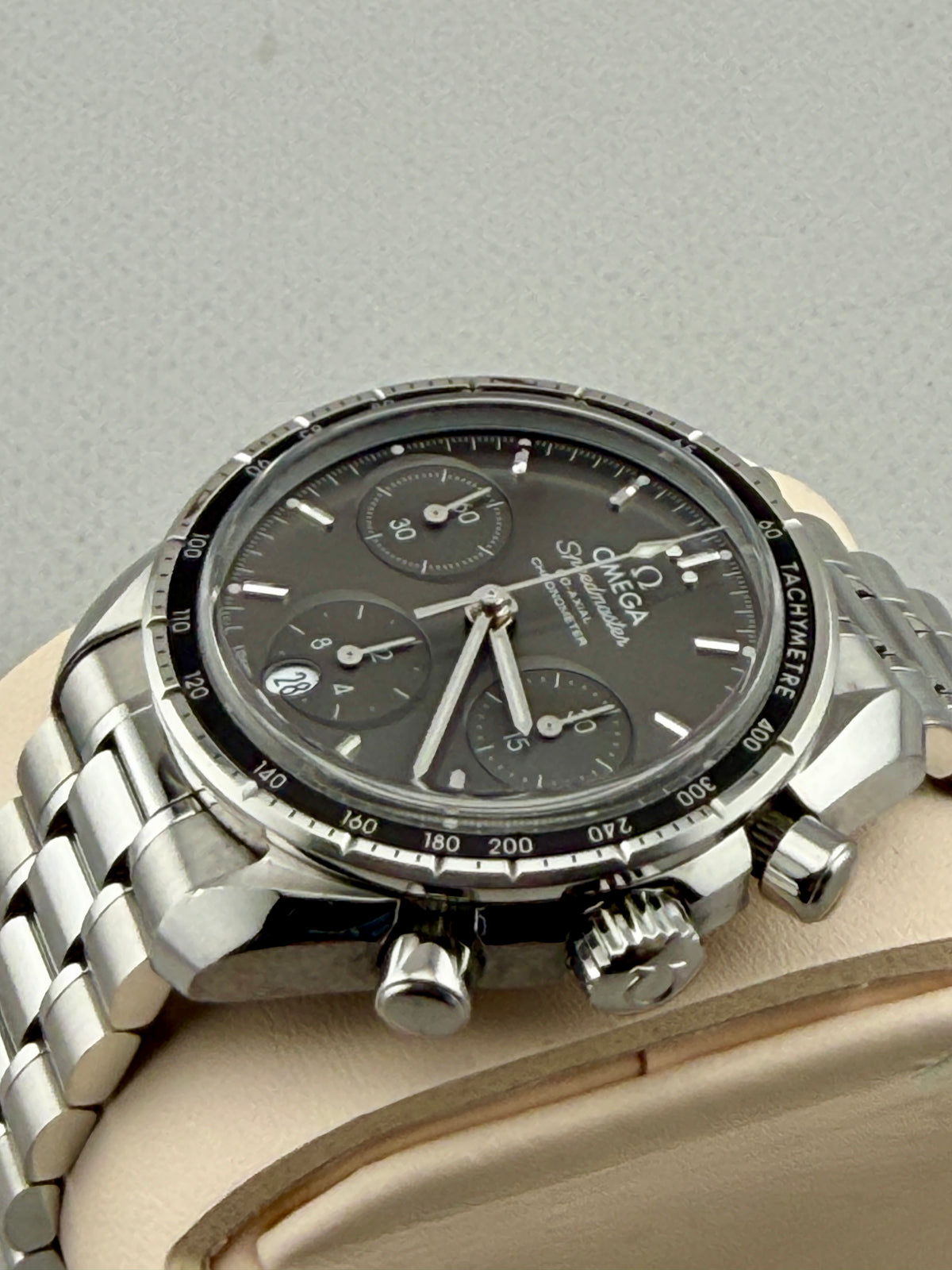 2023 Omega Speedmaster 324.30.38.50.06.001 38mm Chrono Full Set PX Welcome